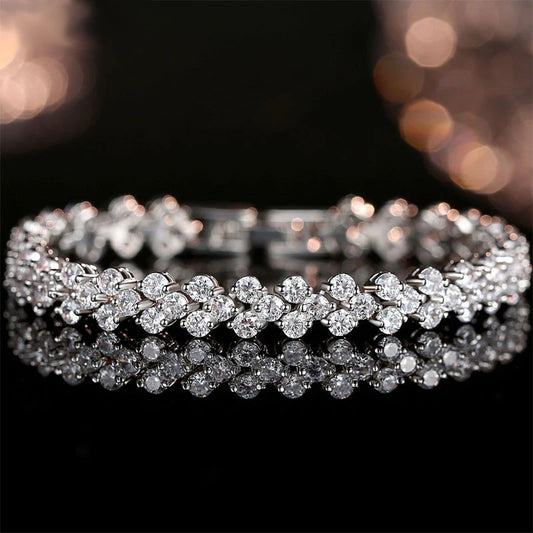 IRL Luxe Clasp Bracelet